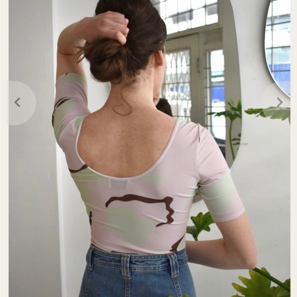 Wave leotard in pistachio - Picture 2 of 5